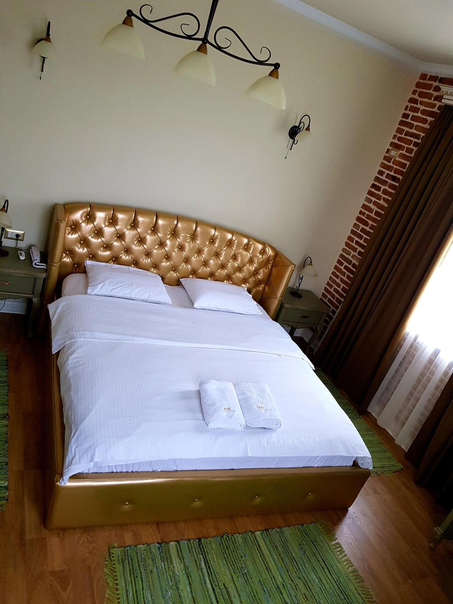 Casa Gaçe Hotel Korce Quarto foto